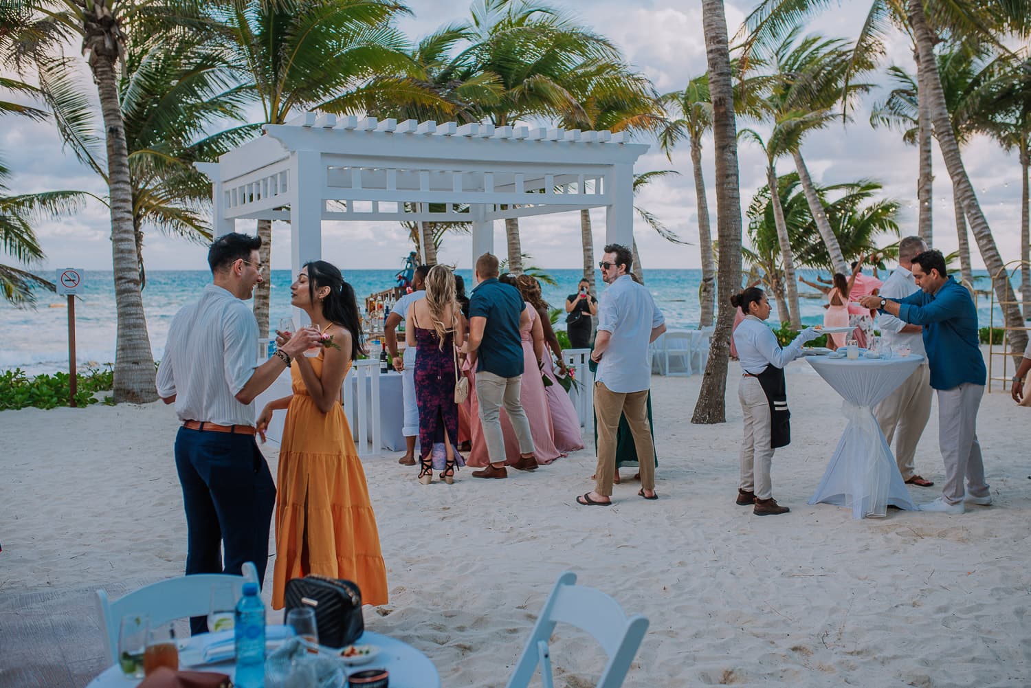 Fotografía de boda en Cancun por fotógrafo de bodas destino en México